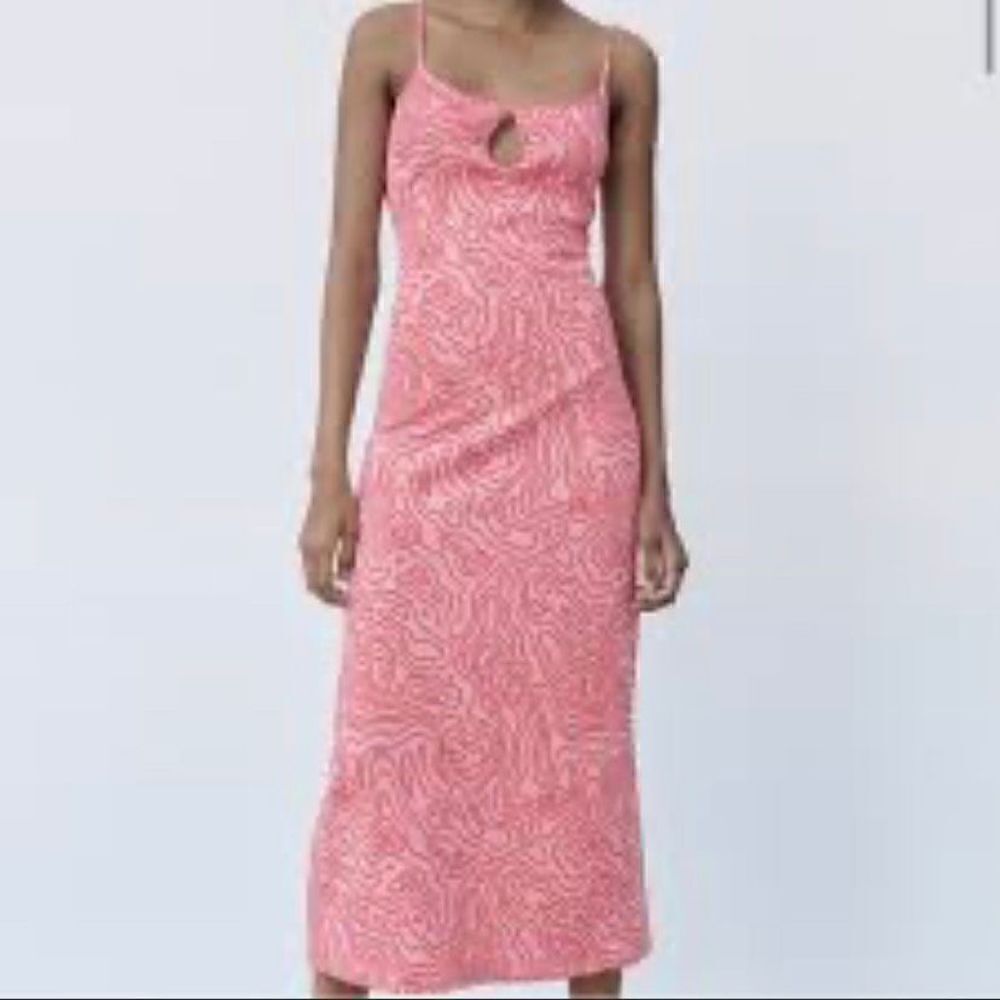 Zara Pink and White Patterned Midi Dress